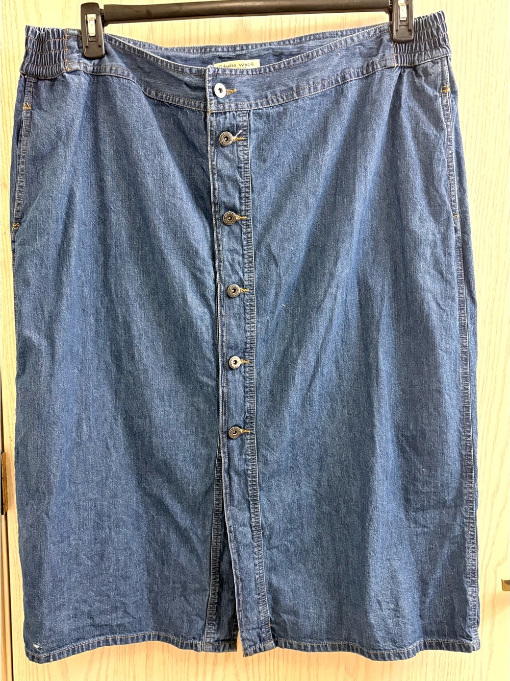 Studio West Classic Blue Jean Relaxed Button-Front Pencil Skirt